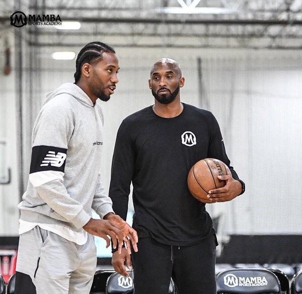 记者：帕尔梅拉斯想签法比尼奥，但球员在沙特的高薪是阻碍（记者：帕尔梅拉斯有意签下法比尼奥，但他在沙特的高薪成最大障碍）