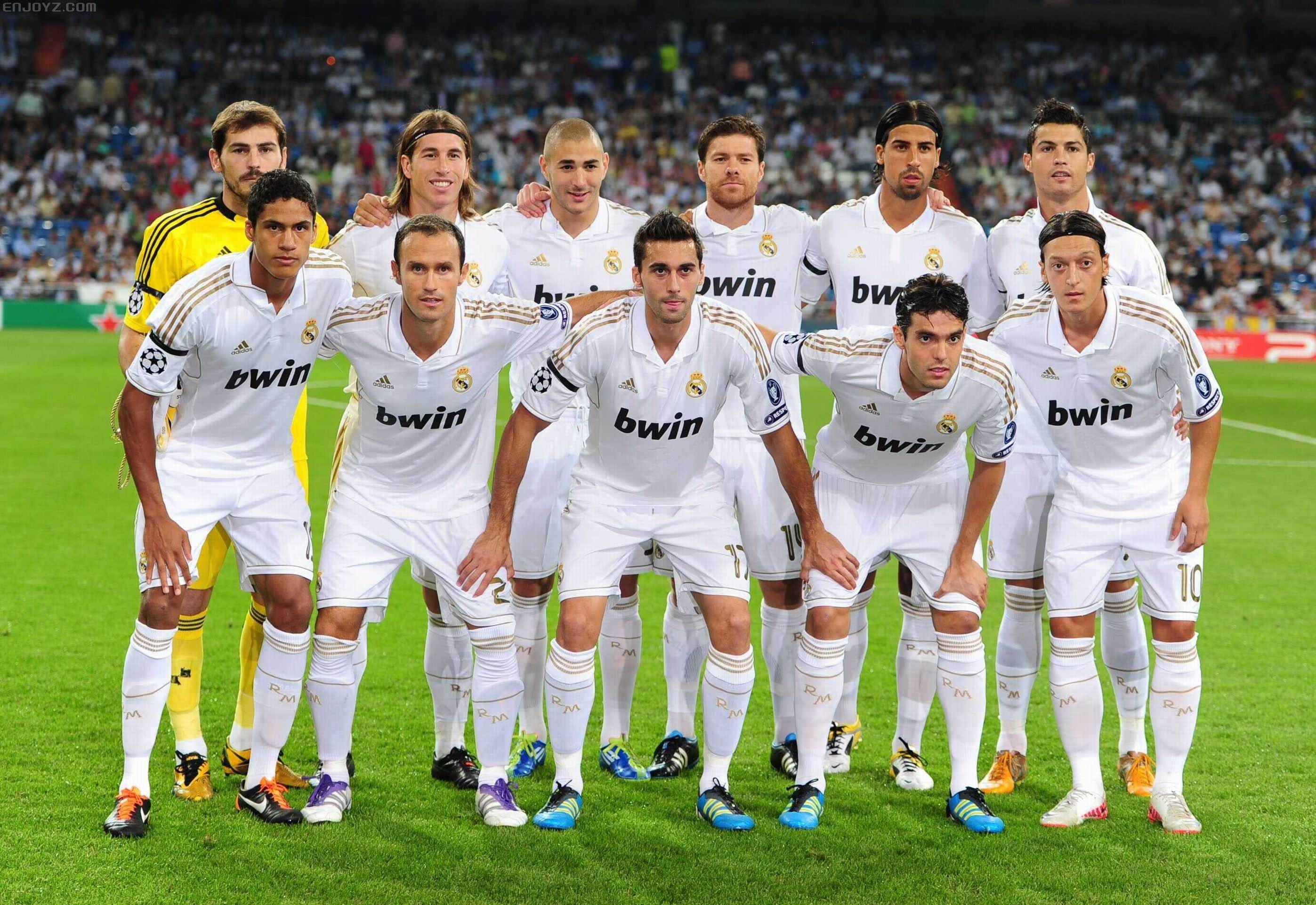 篮板生涯之夜？迪亚巴特半场5中5拿到10分13板 生涯最高16板（篮板纪录在望？迪亚巴特半场5投5中砍10分13板，生涯最高16篮板）