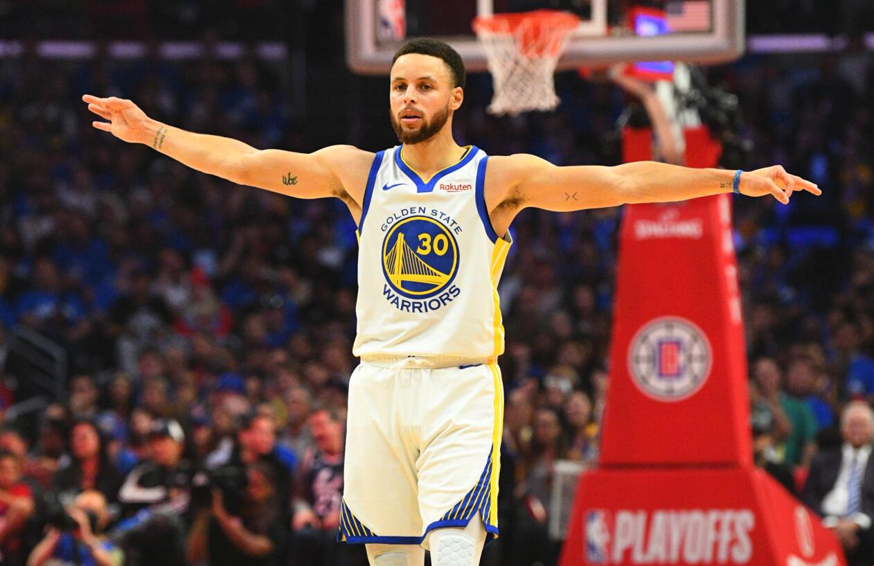 北青：邵佳一善学谦逊沟通强；有球员表态愿意主动争取归队（北青：邵佳一好学谦逊、沟通力强；部分球员愿主动争取回归）