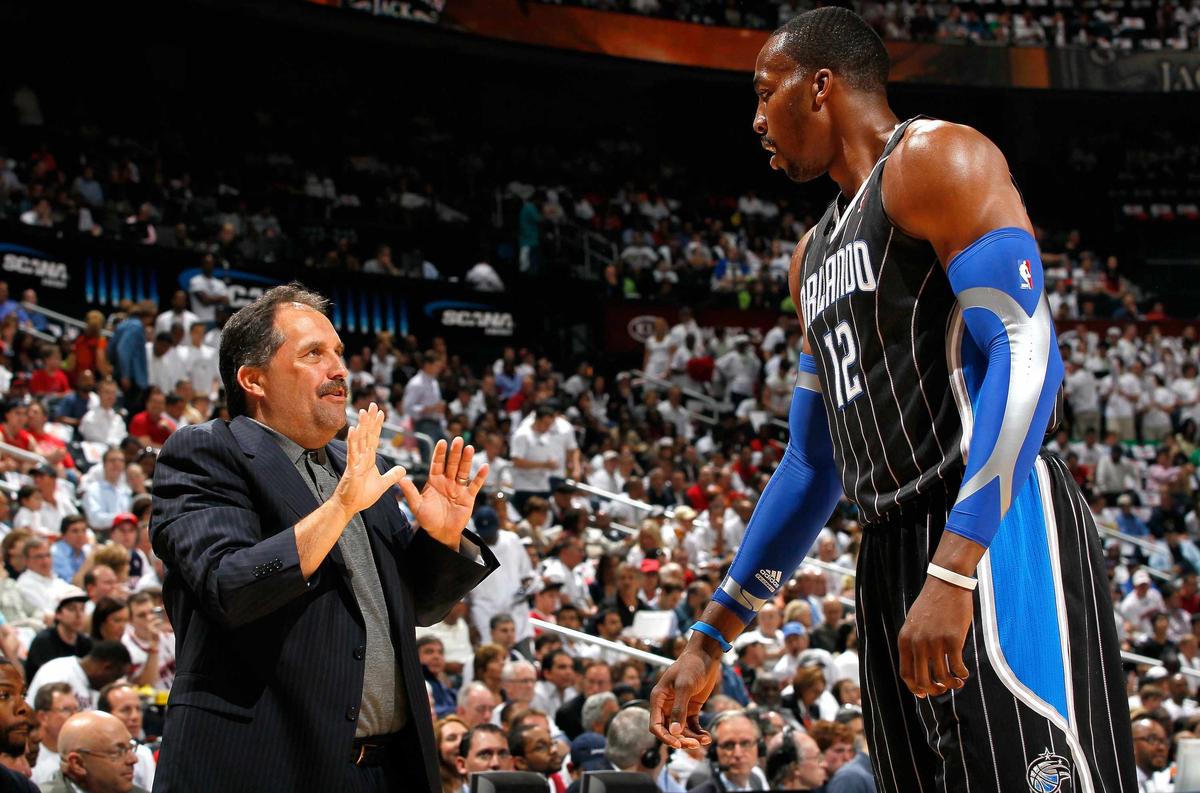 严重失准！东契奇25中7拿29分6助攻6失误，三分14中2（手感低迷！东契奇25投7中拿29分6助6失误，三分14投仅2中）