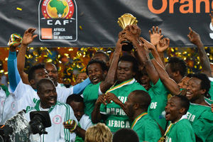 邮报：利物浦开会讨论了卡拉格的报道方式，队内多人对他不满（邮报：利物浦召开内部会议讨论卡拉格的报道风格，队内多人表示不满）