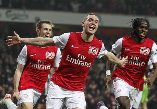 出自少林高僧之手，此前被文班肘击的裁判额头长了个明显的包（少林大师出手，曾遭文班肘击的裁判额头肿起一大包）