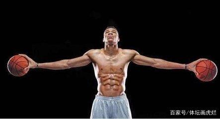 世欧预半场：萨内双响，格纳布里破门，德国4-0斯洛伐克（半场战报：萨内梅开二度，格纳布里建功，德国4-0领先斯洛伐克）