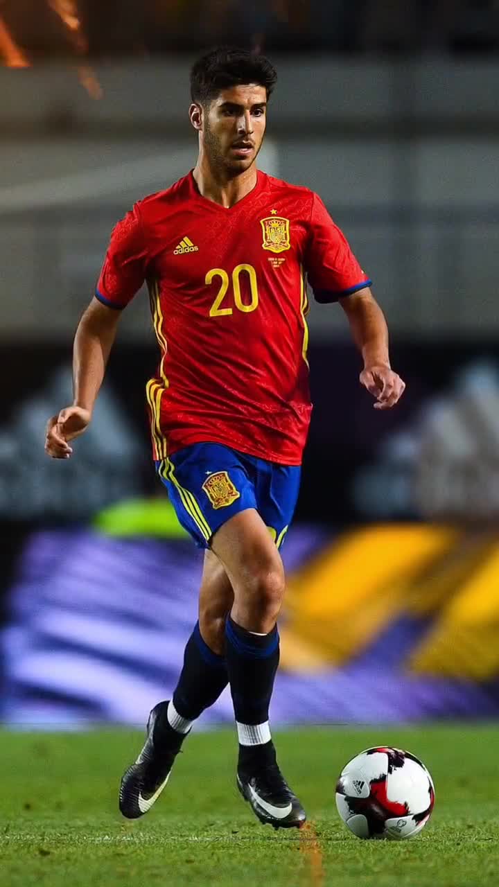 2025中超最佳教练候选：徐正源、斯卢茨基领衔，穆斯卡特无缘（2025中超最佳教练提名：斯卢茨基与徐正源领跑，穆斯卡特落选）