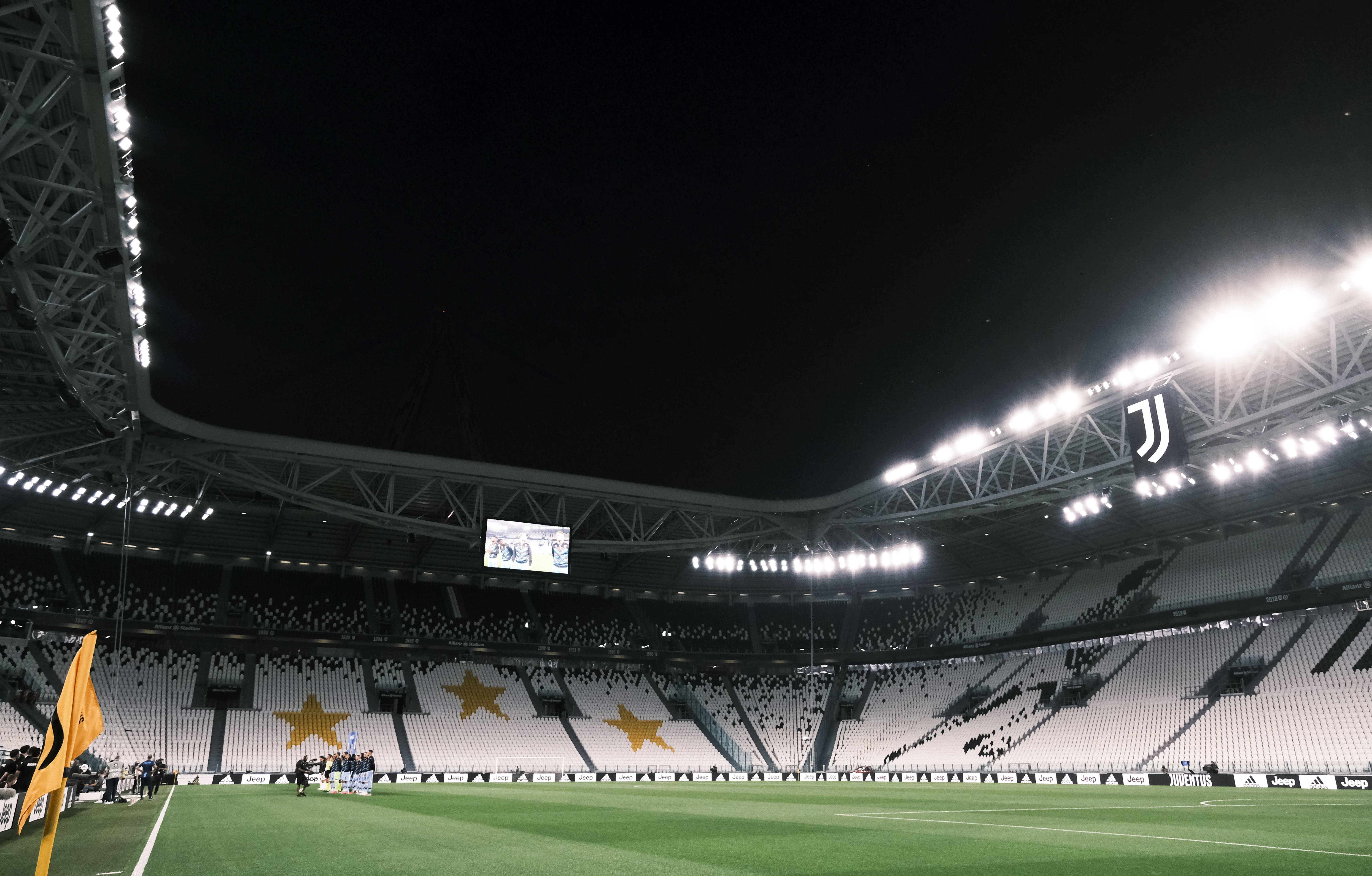 罗伊斯：我会建议布兰特留在多特；可以看出他正在找回状态（罗伊斯：建议布兰特留在多特，他的状态正逐步回升）