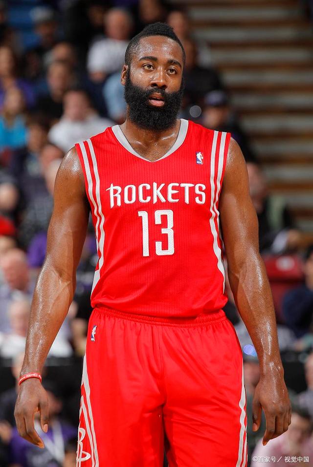 CBA战报：马内克18分10板，同曦84-53狂胜四川（CBA快讯：马内克18分10篮板，同曦84-53大胜四川）