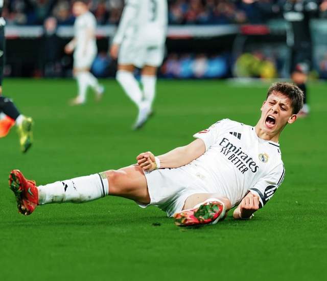 半场战报：巴塞尔1-1阿斯顿维拉，达尼柳克，盖桑破门（上半场战况：巴塞尔1-1阿斯顿维拉，达尼柳克与盖桑先后建功）