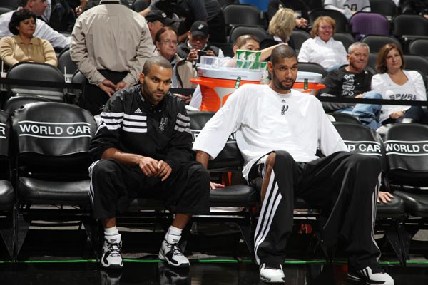 罗马诺：维萨告知布伦特福德他想离队，纽卡仍在推进谈判（罗马诺：维萨已告知布伦特福德有意离队，纽卡斯尔仍在推进转会谈判）