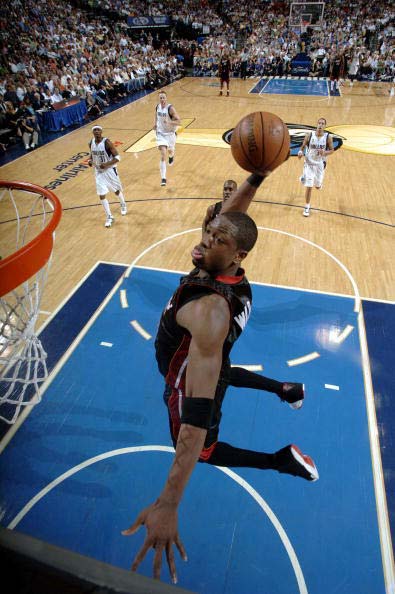 体图：加盟多特之前，施洛特贝克曾与萨利在后者家中会面（体图：加盟多特前，施洛特贝克曾赴萨利家中面谈）